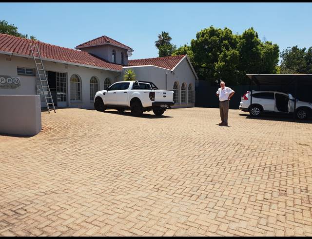 400M² OFFICE RENTED IN EASTLEIGH
